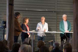 Madens Folkemøde-029-3746