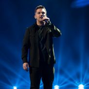 X Factor - 2022-012-3289