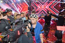 X Factor - 2022-190-7707