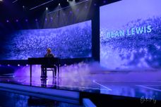 X Factor - 2022-182-7592